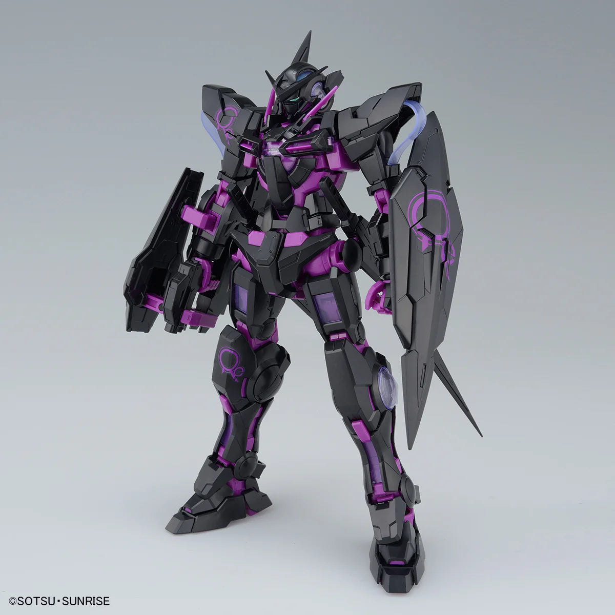 MG 1/100 - Gundam Base Limited - Gundam Exia [Recirculation Color / Neon Purple]
