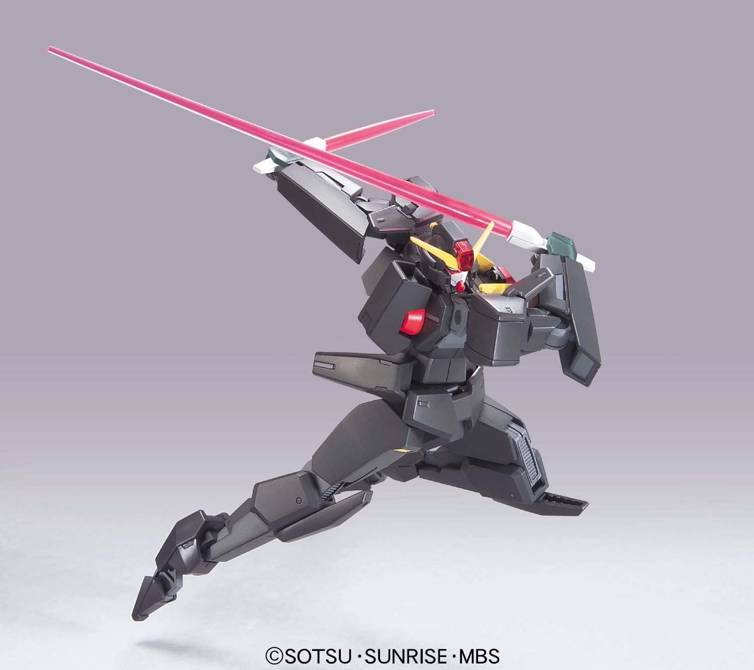 GUNDAM 00 - HG 1/144 - Seraphim Gundam - Model Kit