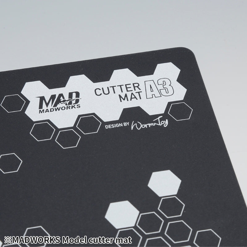 Madworks - Cutting Mat A3 with Patended Color Picker MH-09