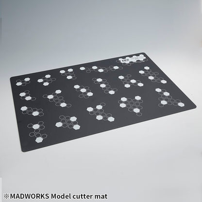 Madworks - Cutting Mat A3 with Patended Color Picker MH-09